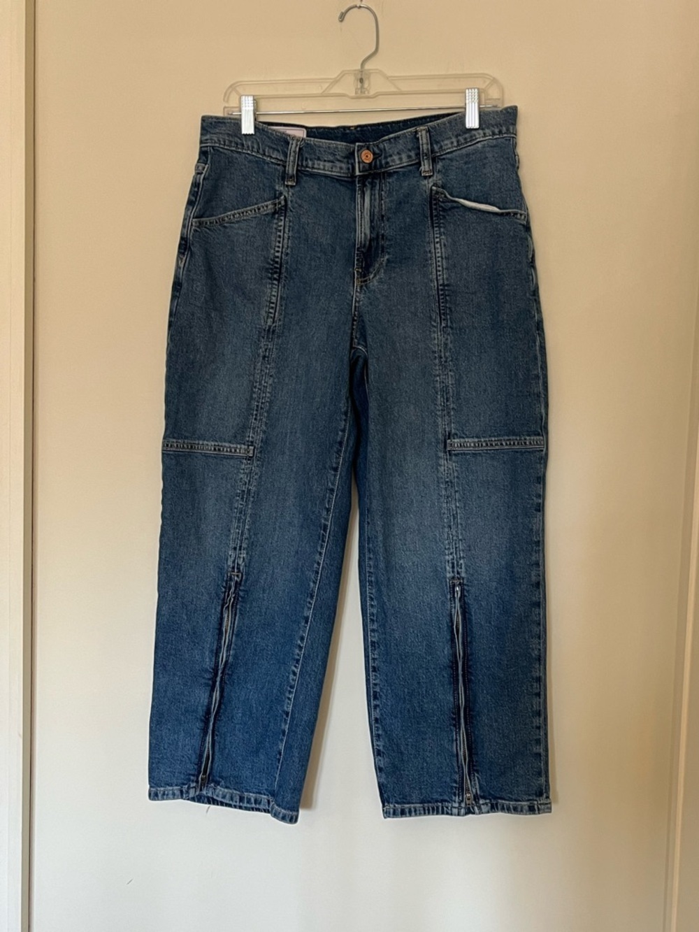 GAP '90s Loose Cargo Mid Rise Cropped Jeans